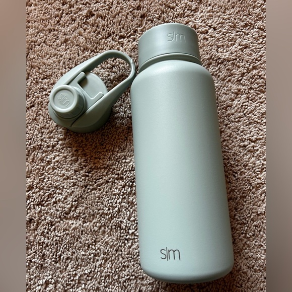 Sage Green Water Bottle - Picture 1 of 5